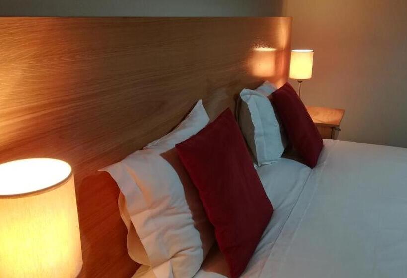 스탠다드 룸, O Vicente