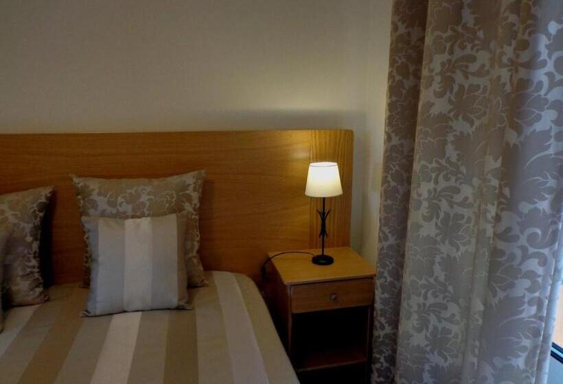 带观景的高级间, O Vicente