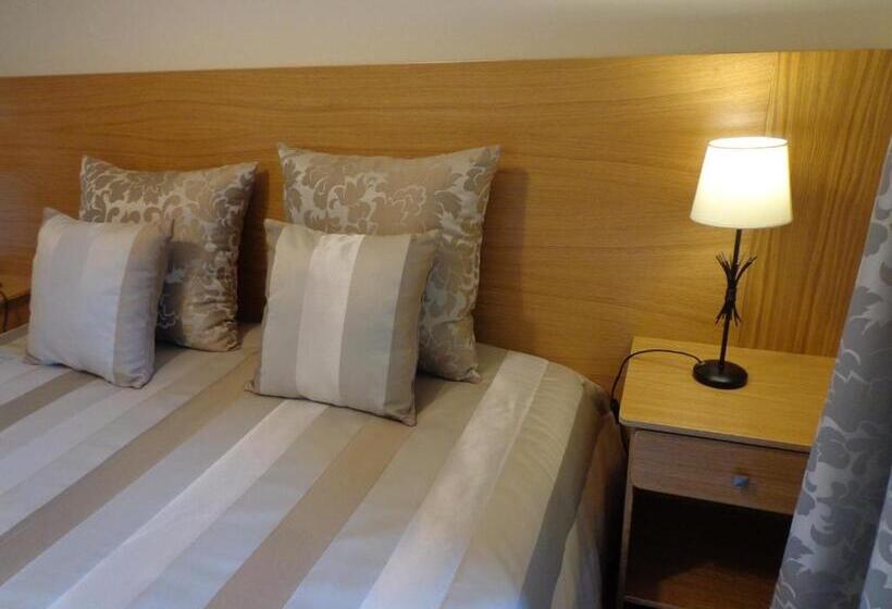 수피리어 전망 룸, O Vicente