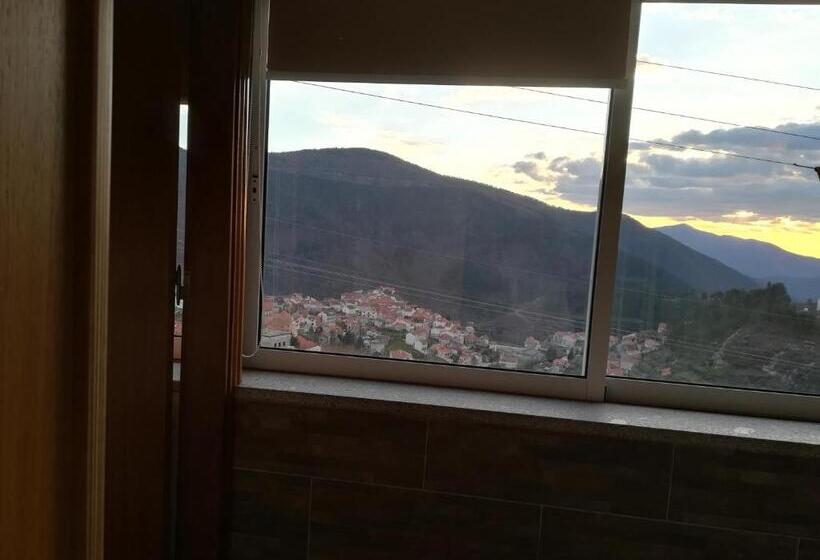 수피리어 전망 룸, O Vicente