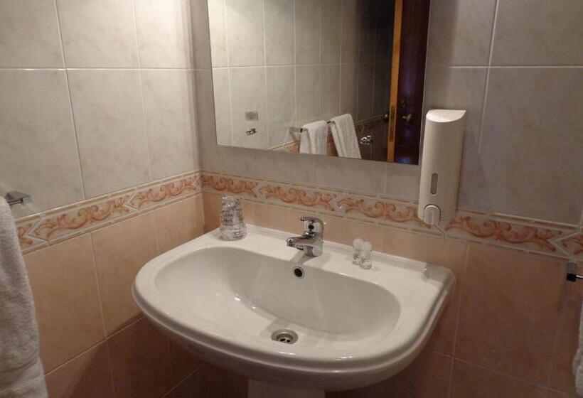 带2个卧室的套房, O Vicente