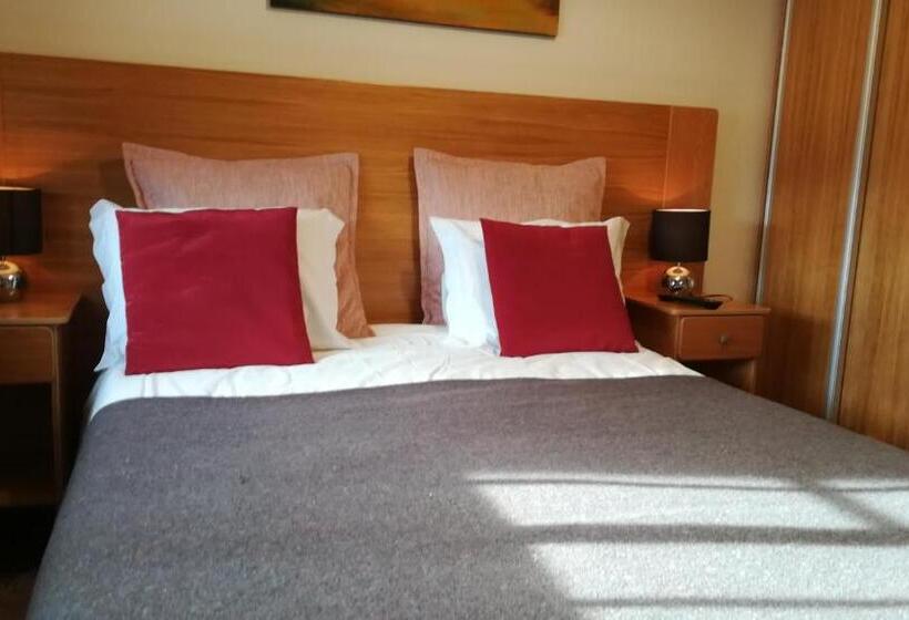 침실 2개 스위트, O Vicente