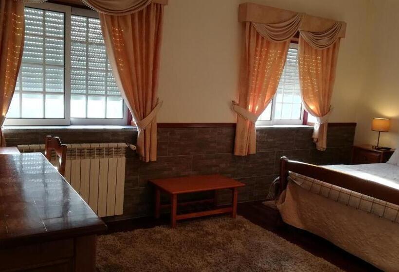 标准间, O Vicente