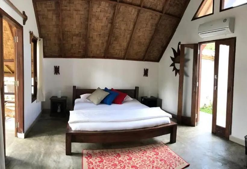 ガーデンビュースタンダードルーム, Villa Paradise   Bukit Lawang