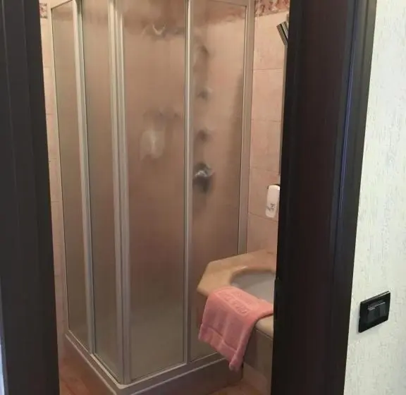 スタンダードトリプルルーム, Albergo Valle D Oro