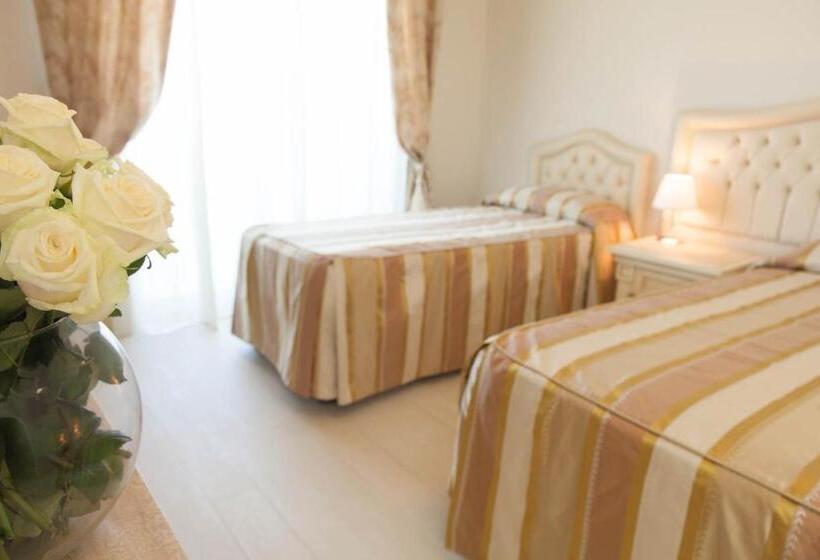 バルコニー付きスタンダードトリプルルーム, Conchiglia