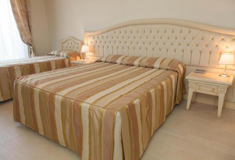 バルコニー付きスタンダードトリプルルーム, Conchiglia