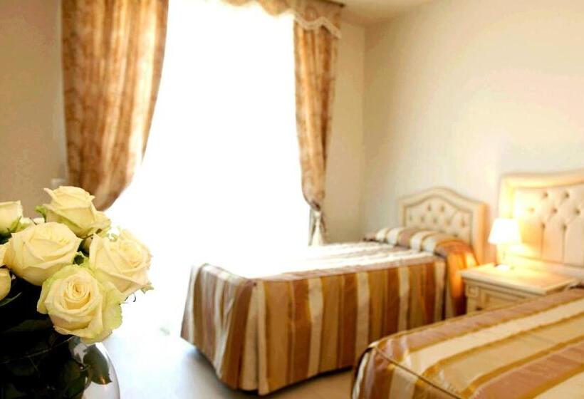 バルコニー付きスタンダードトリプルルーム, Conchiglia