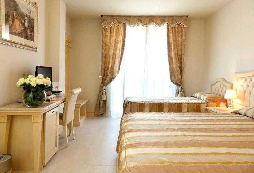 バルコニー付きスタンダードトリプルルーム, Conchiglia