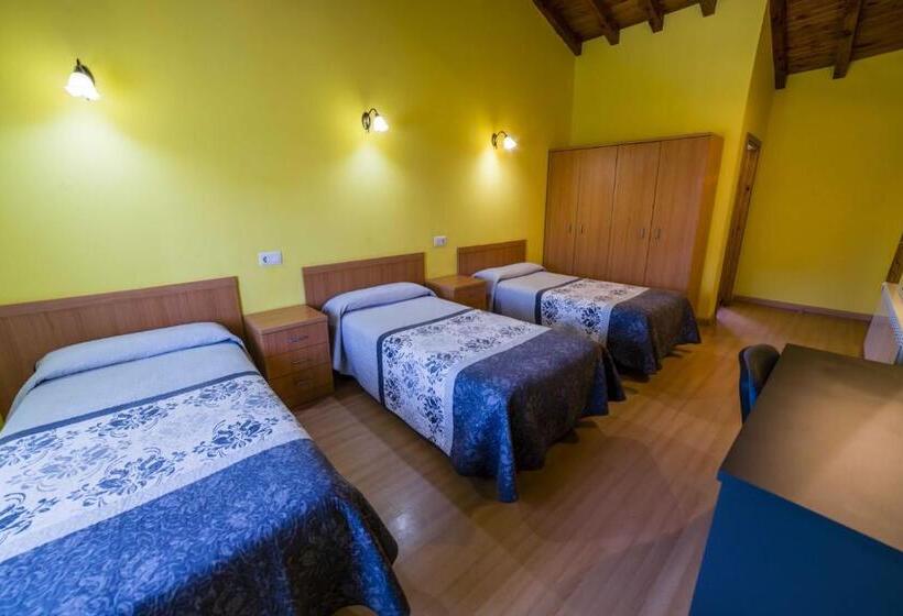 スタンダードトリプルルーム, El Canton