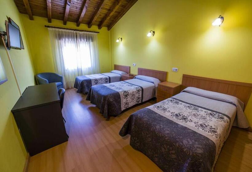 スタンダードトリプルルーム, El Canton