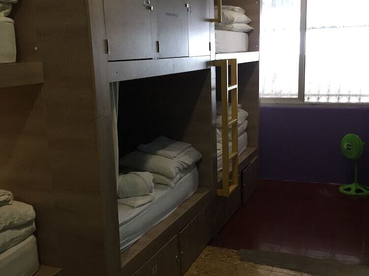 سرير فى غرفة مشتركه, Hostel The Pod 33
