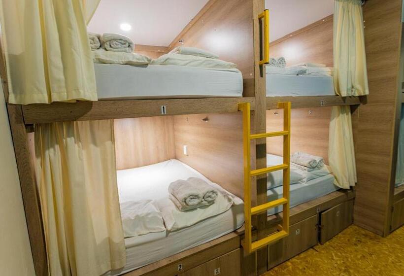 سرير فى غرفة مشتركه, Hostel The Pod 33