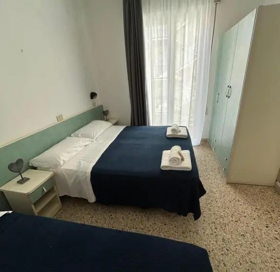 Standard Kolmen Hengen Huone, Zamagna