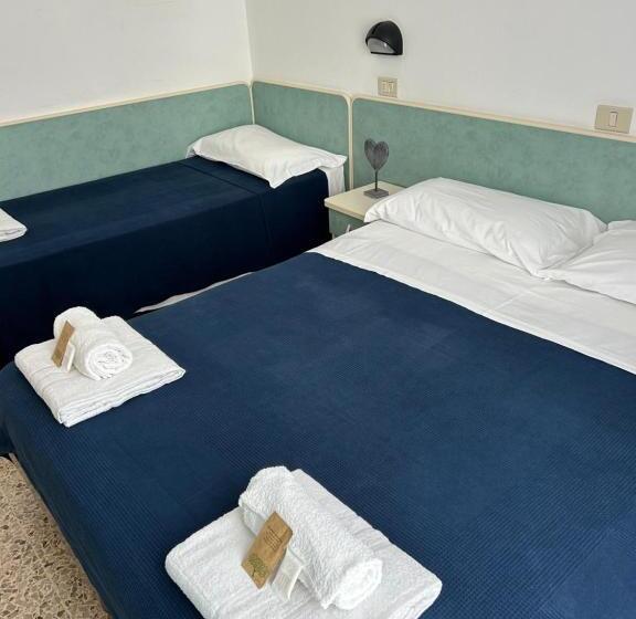 标准三人间, Zamagna