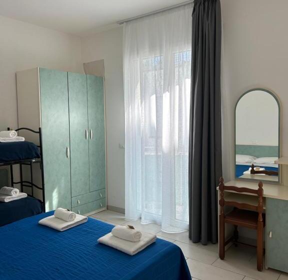 四人标准间, Zamagna