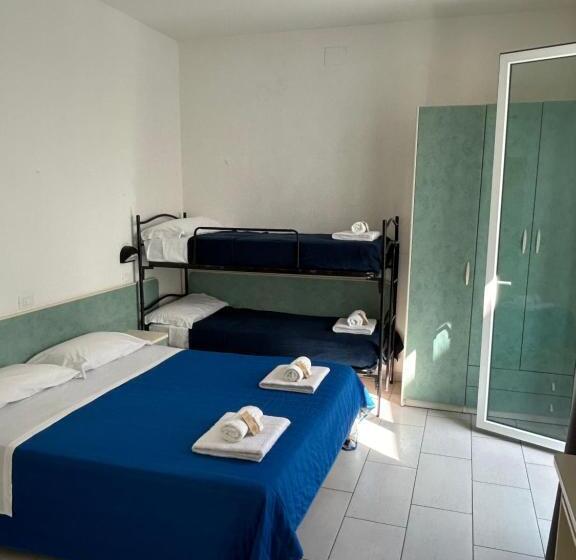 四人标准间, Zamagna