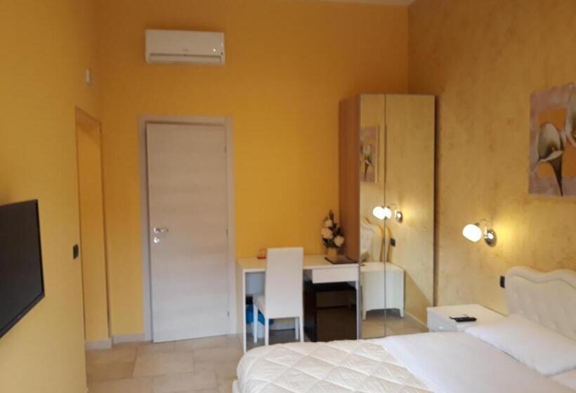 バルコニー付きデラックスルーム, Mediterraneo B&b