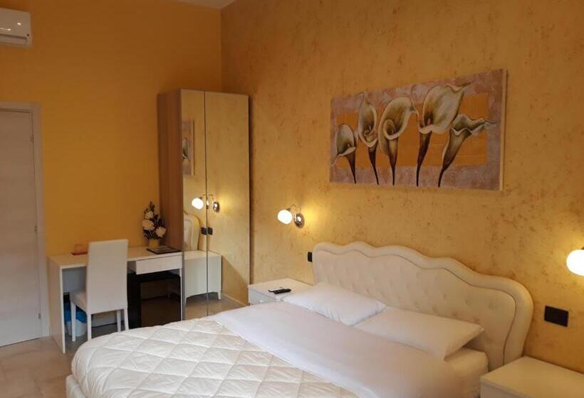 バルコニー付きデラックスルーム, Mediterraneo B&b