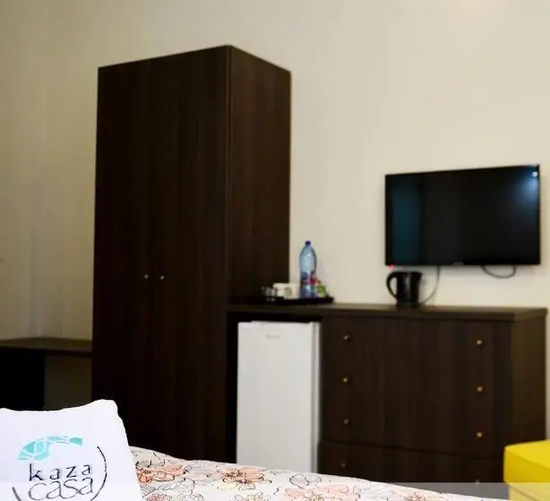 اتاق استاندارد یک نفره, Batroun Boutique Suites