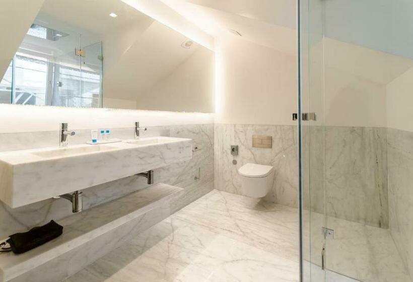 Quarto Premium Vista Cidade, Da Baixa