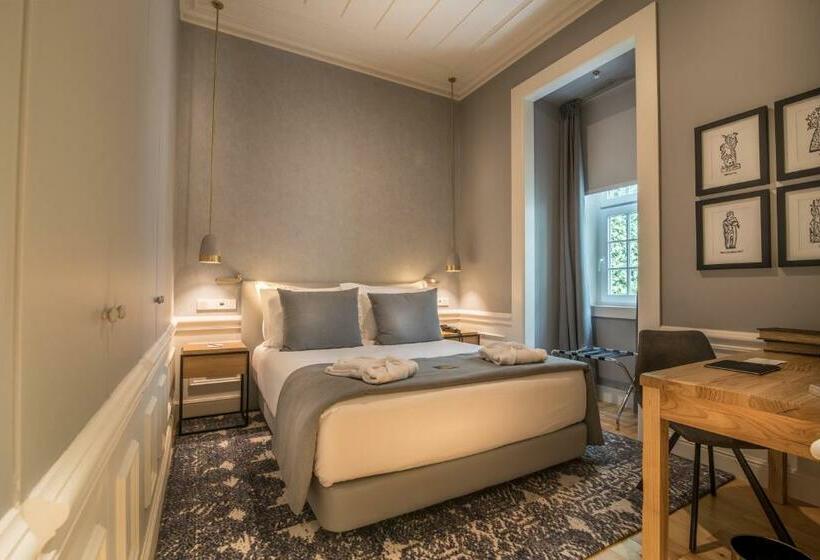 Quarto Familiar, Da Baixa