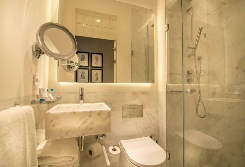 Quarto Básico Interior, Da Baixa