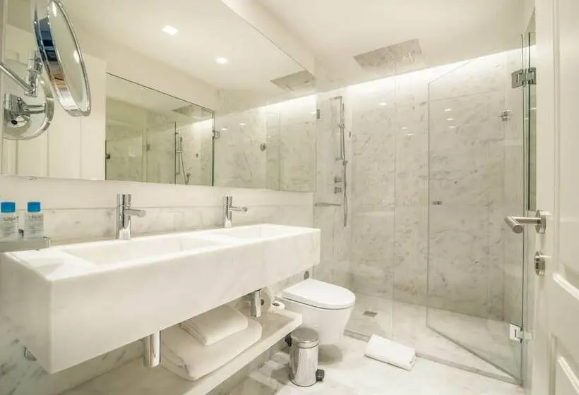 Quarto Deluxe Vista Cidade, Da Baixa