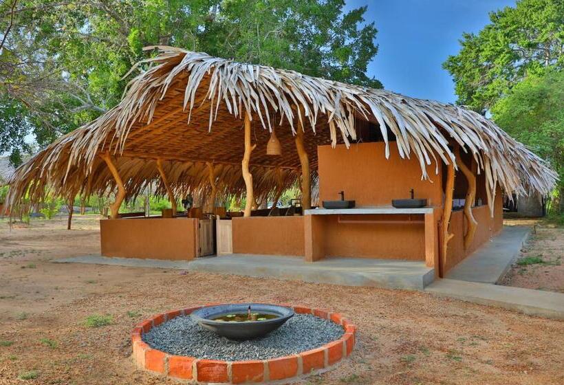 Семейное Бунгало, Yakaduru   Yala