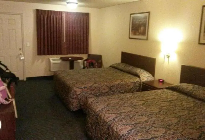 デラックスルーム, Shady Motel