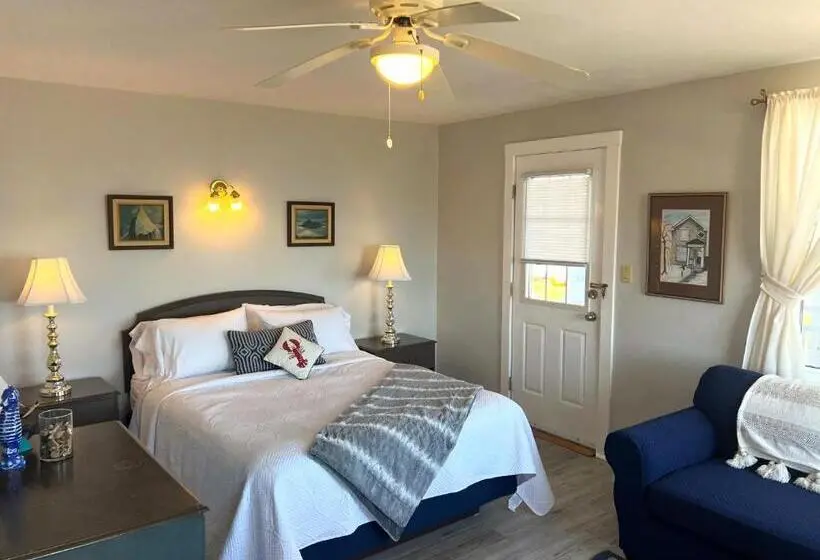 ガーデンビュースタンダードルーム, Come From Away B&b
