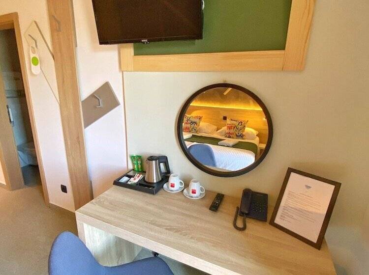 חדר סטנדרט, 16 Lakes