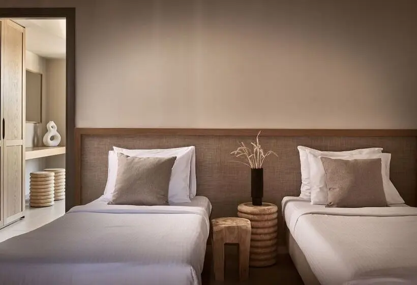 سوییت خانوادگی, Alamis Hotel & Apartments