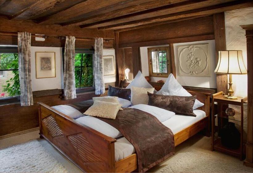 غرفة ديلوكس, Altfraenkische Weinstube