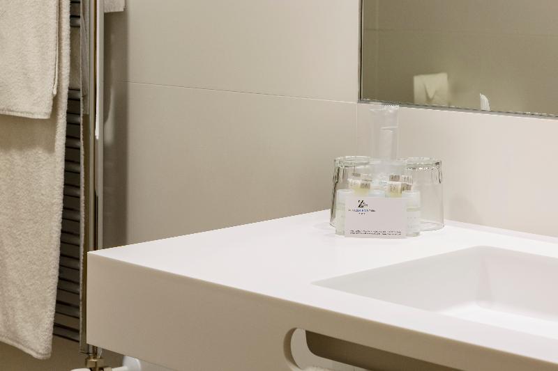 デラックスルーム, Bandara Syariah