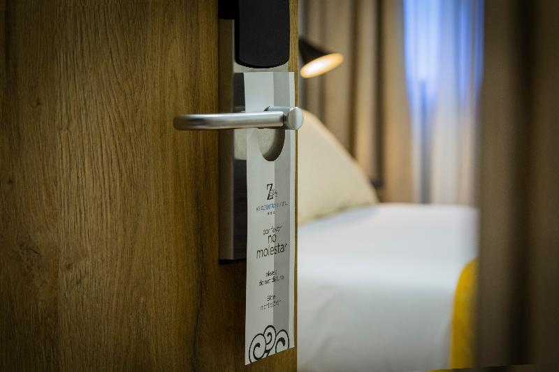 デラックスルーム, Bandara Syariah