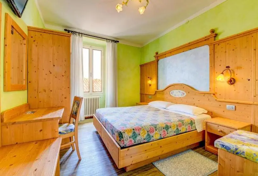 Standard-huone, Castello