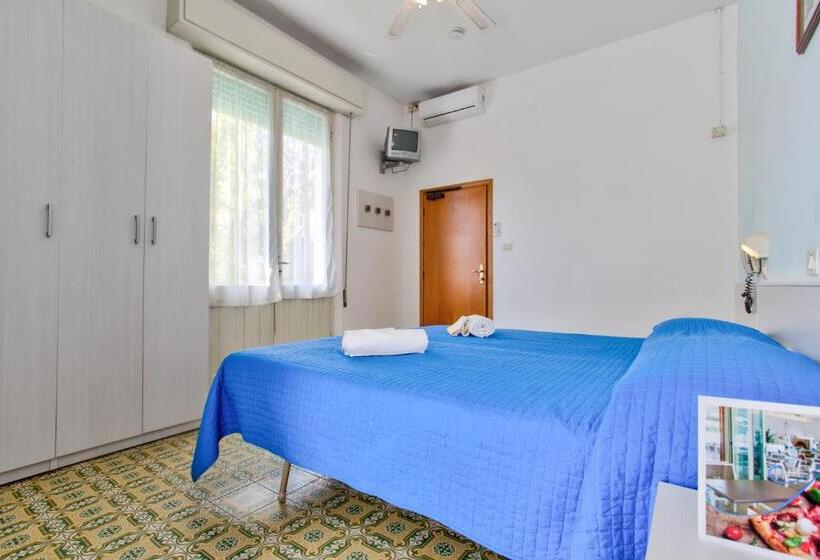 غرفة قياسية, Delle Nazioni   Valentini Family Village