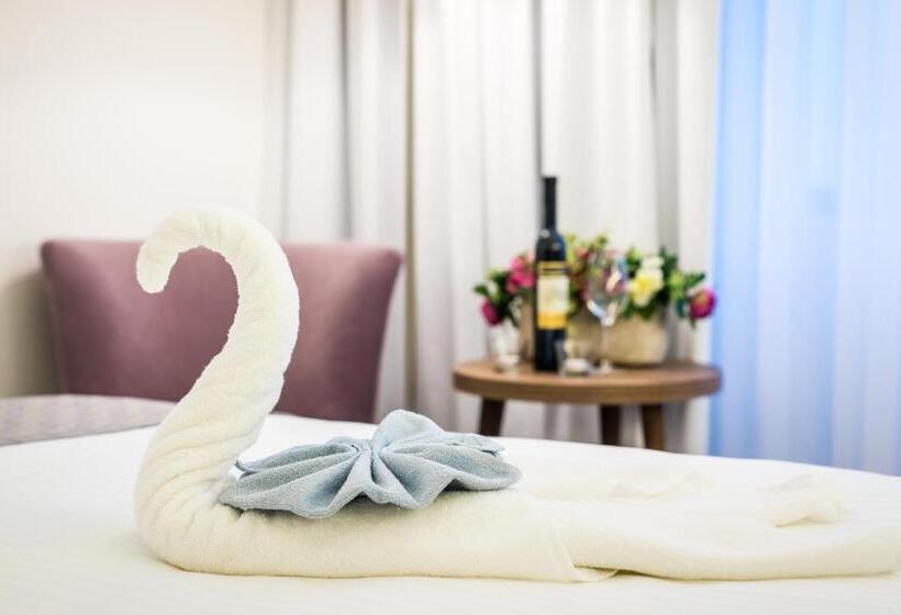 スタンダードシングルルーム, Garden Hill