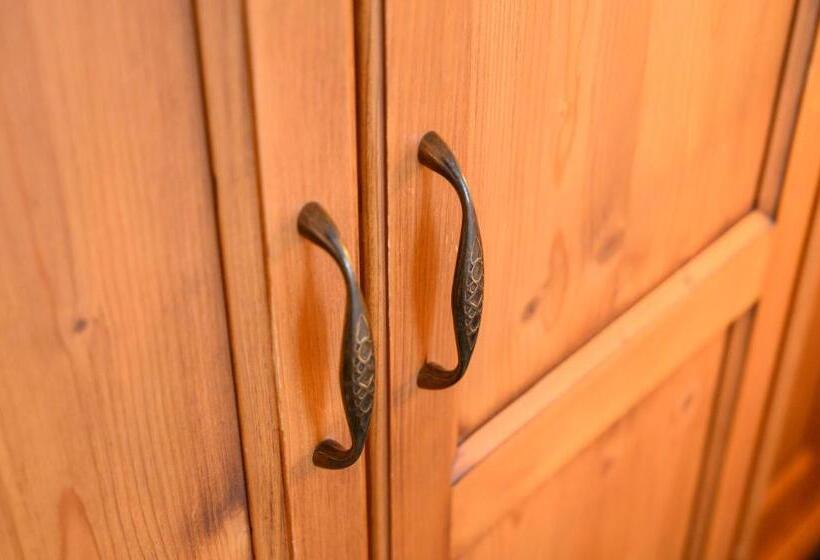 اتاق استاندارد با بالکن, Hammerwirt Forellenhof