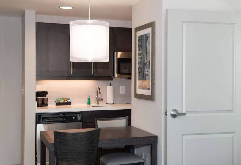 スイート, Homewood Suites By Hilton North Charleston