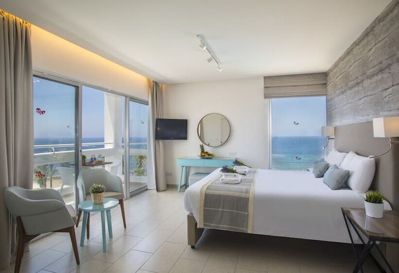 Президентский Люкс, Leonardo Plaza Cypria Maris Beach Hotel & Spa
