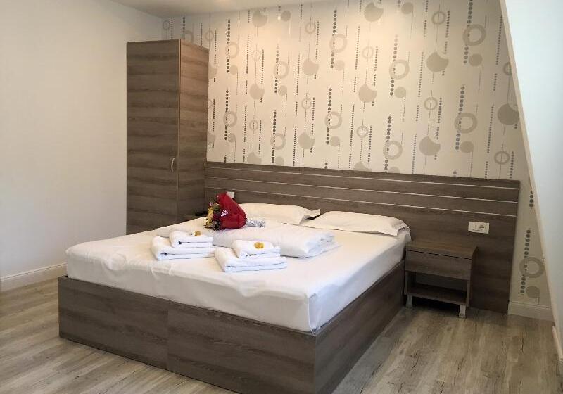 اتاق لوکس, Liad City Center