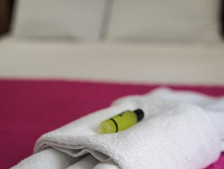 Номер Стандарт, Mansion