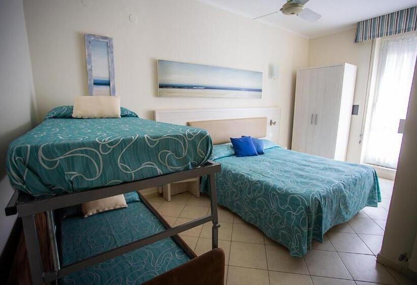 חדר סטנדרט לארבעה, Nuovo Al Mare