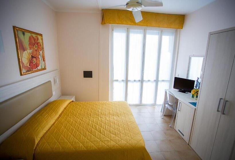 חדר אקונומי, Nuovo Al Mare