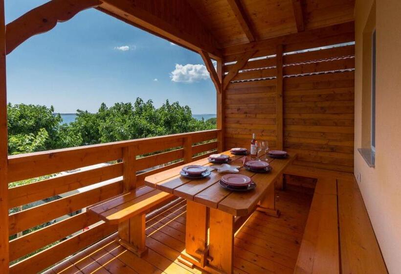 １ベッドルームハウス, Odmoree Camp & Hostel