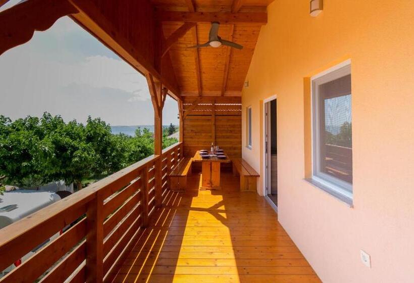 １ベッドルームハウス, Odmoree Camp & Hostel