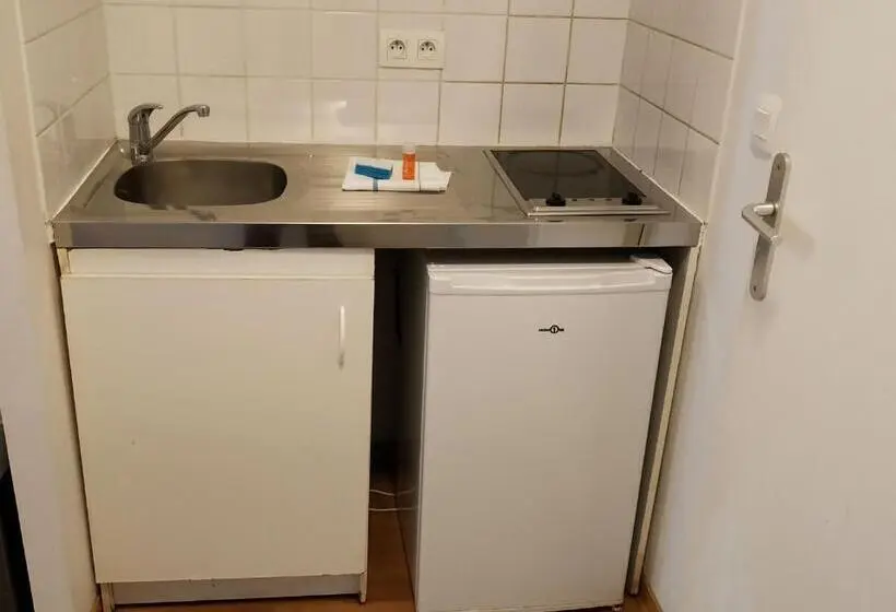 スタンダードスタジオ, City Residence Marseille