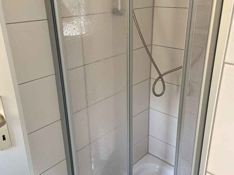 Huoneisto 3 Makuuhuonetta, Appartements Rehn